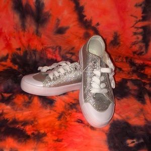 NWT Basic Editions Silver tennis shoes